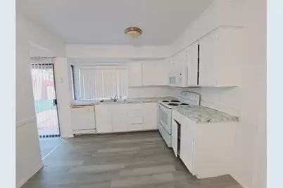 3517 Hillridge Drive, Plano, TX 75074 - Photo 5