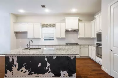 115 Spanish Oak Drive, Krugerville, TX 76227 - Photo 11