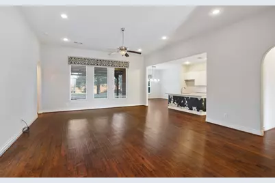 115 Spanish Oak Drive, Krugerville, TX 76227 - Photo 9