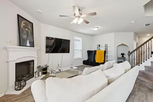 8982 Delway Dr, Providence Village, TX 76227 - Photo 5