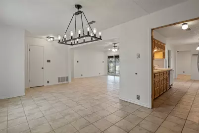 136 Louise Ritter Boulevard, Red Oak, TX 75154 - Photo 5