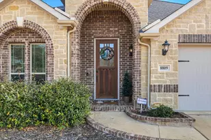 8809 Lavon Ln, Denton, TX 76226 - Photo 3