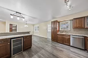 2419 Bentley Ave, Dallas, TX 75211 - Photo 13