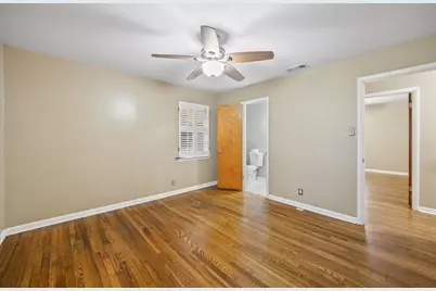 2419 Bentley Avenue, Dallas, TX 75211 - Photo 23