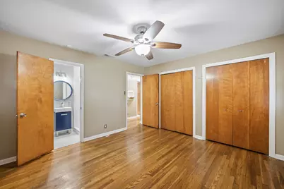 2419 Bentley Avenue, Dallas, TX 75211 - Photo 19