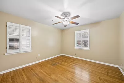 2419 Bentley Avenue, Dallas, TX 75211 - Photo 27