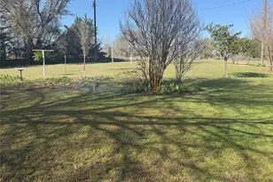 995 School House Rd, Forestburg, TX 76239 - Photo 3