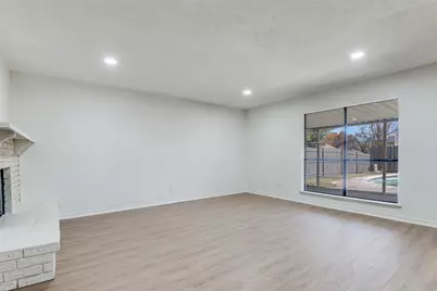 6006 Lakecrest Drive, Garland, TX 75043 - Photo 5