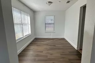 2006 Oakglen Dr, Garland, TX 75040 - Photo 3