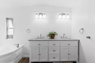 146 Deerwood Ln, Springtown, TX 76082 - Photo 27