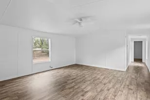 146 Deerwood Ln, Springtown, TX 76082 - Photo 35