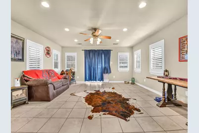 325 Huggins Drive, Springtown, TX 76082 - Photo 11