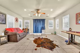 325 Huggins Dr, Springtown, TX 76082 - Photo 11