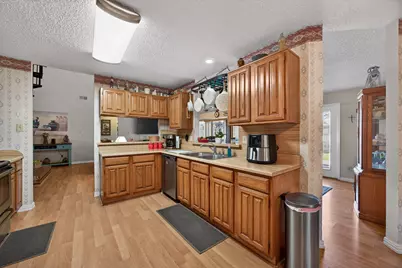 2411 Amber Hill Lane, Euless, TX 76039 - Photo 13