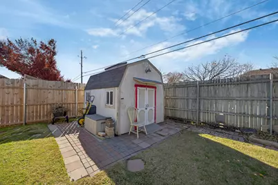 2411 Amber Hill Lane, Euless, TX 76039 - Photo 29