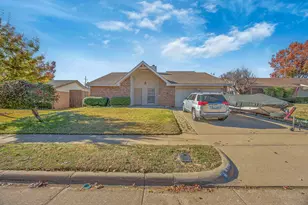 2411 Amber Hill Ln, Euless, TX 76039 - Photo 1