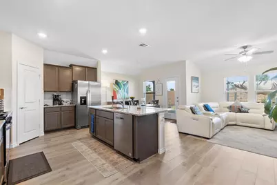 1109 Blossom Court Drive, Princeton, TX 75407 - Photo 3