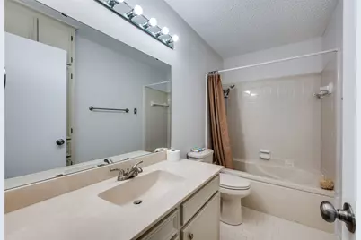 1902 Green Meadow Court, Arlington, TX 76013 - Photo 17