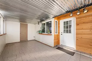 1250 Valencia Ln, Lewisville, TX 75067 - Photo 17