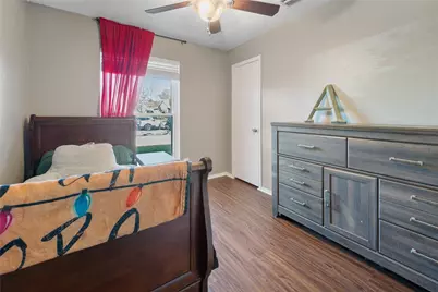 1250 Valencia Lane, Lewisville, TX 75067 - Photo 9