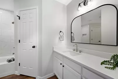 1021 Westminster Lane, Mansfield, TX 76063 - Photo 17