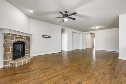 1205 Rocky Mountain Court, Celina, TX 75009 - Photo 7