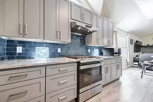 2704 Spring Dr, McKinney, TX 75072 - Photo 9