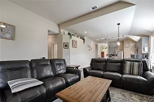 2704 Spring Dr, McKinney, TX 75072 - Photo 5