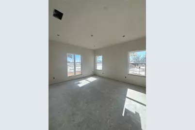 518 Strong Street, Bowie, TX 76230 - Photo 5