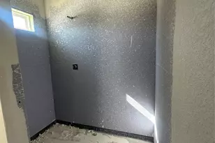 518 Strong St, Bowie, TX 76230 - Photo 9