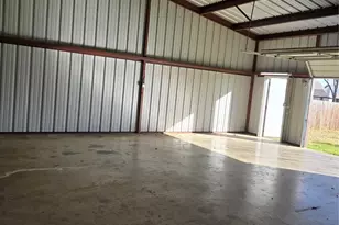 605 N Snyder Ave, Justin, TX 76247 - Photo 19