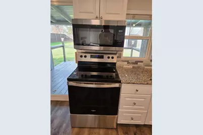 605 N Snyder Avenue, Justin, TX 76247 - Photo 7