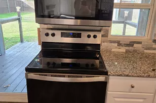 605 N Snyder Ave, Justin, TX 76247 - Photo 7