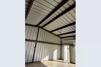 605 N Snyder Avenue, Justin, TX 76247 - Photo 17