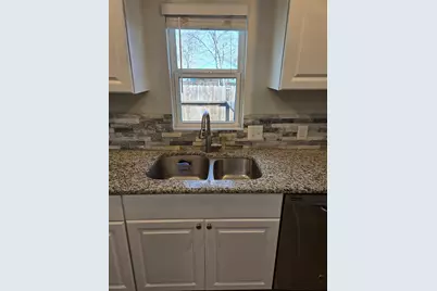 605 N Snyder Avenue, Justin, TX 76247 - Photo 7