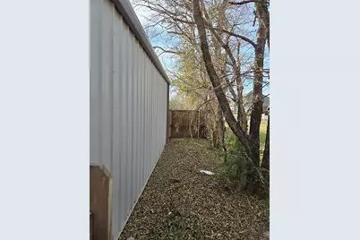 605 N Snyder Avenue, Justin, TX 76247 - Photo 15