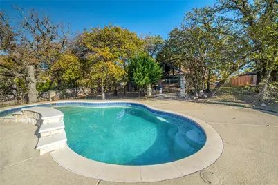 2812 Pinnacle Drive, Burleson, TX 76028 - Photo 27