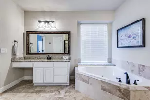 11180 Balcones Dr, Frisco, TX 75033 - Photo 17