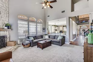 11180 Balcones Dr, Frisco, TX 75033 - Photo 7