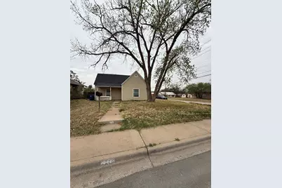 911 Elm Street, Sweetwater, TX 79556 - Photo 1