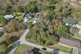 720 Oahu Loop, Tool, TX 75143 - Photo 1