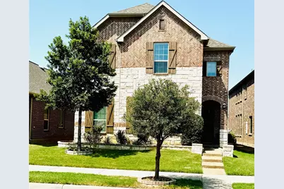 1013 Vineyard Drive, Euless, TX 76039 - Photo 1