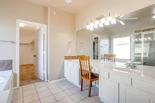 4812 Parkmount Dr, Fort Worth, TX 76137 - Photo 25