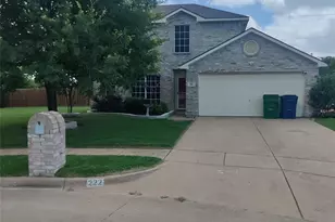 222 Chesterfield Cir, Waxahachie, TX 75165 - Photo 1