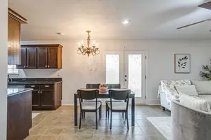 7036 Crabtree Ln, North Richland Hills, TX 76182 - Photo 9