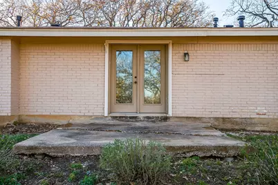 7036 Crabtree Lane, North Richland Hills, TX 76182 - Photo 29