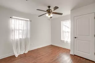 7036 Crabtree Ln, North Richland Hills, TX 76182 - Photo 25