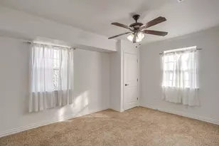 7036 Crabtree Ln, North Richland Hills, TX 76182 - Photo 17