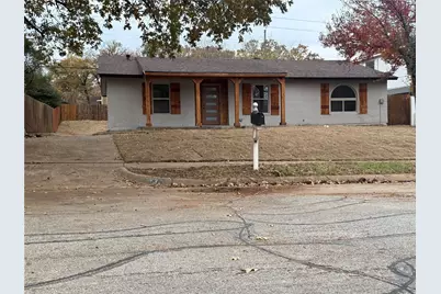 2913 White Oak Lane, Bedford, TX 76021 - Photo 1