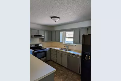 104 Brookdale Drive, Highland Village, TX 75077 - Photo 3